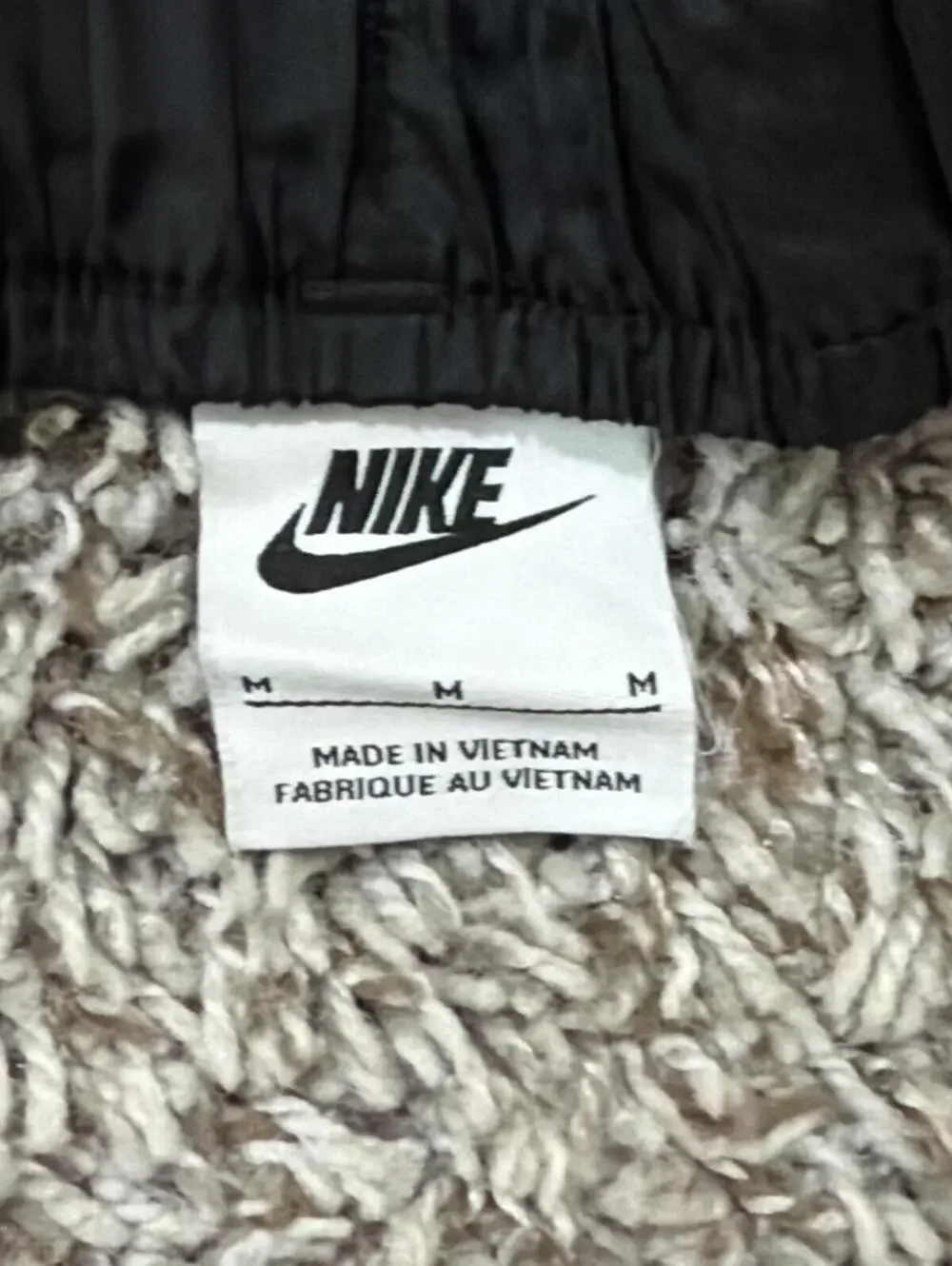 Nike Boys Black Woven Track Pants M